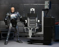 NECA - Ultimate Battle Damaged RoboCop w/ Chair