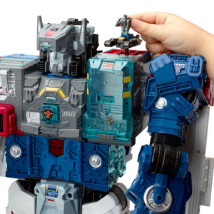 Transformers Generations Titans Return Titan Class Fortress Maximus